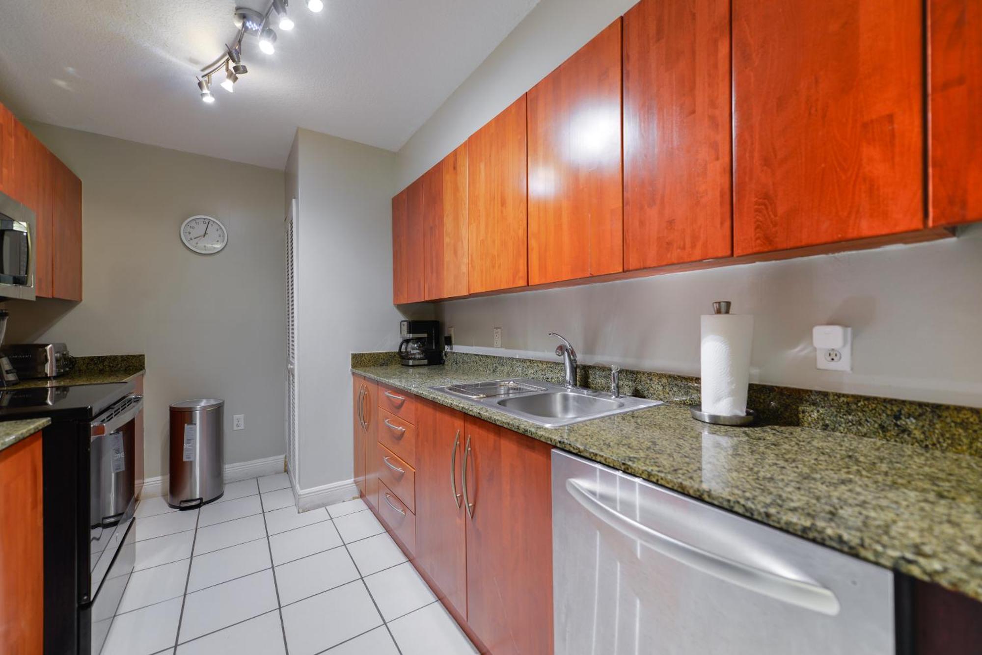 Amazing 3 Bedroom Condo At Brickell With Pool ميامي المظهر الخارجي الصورة