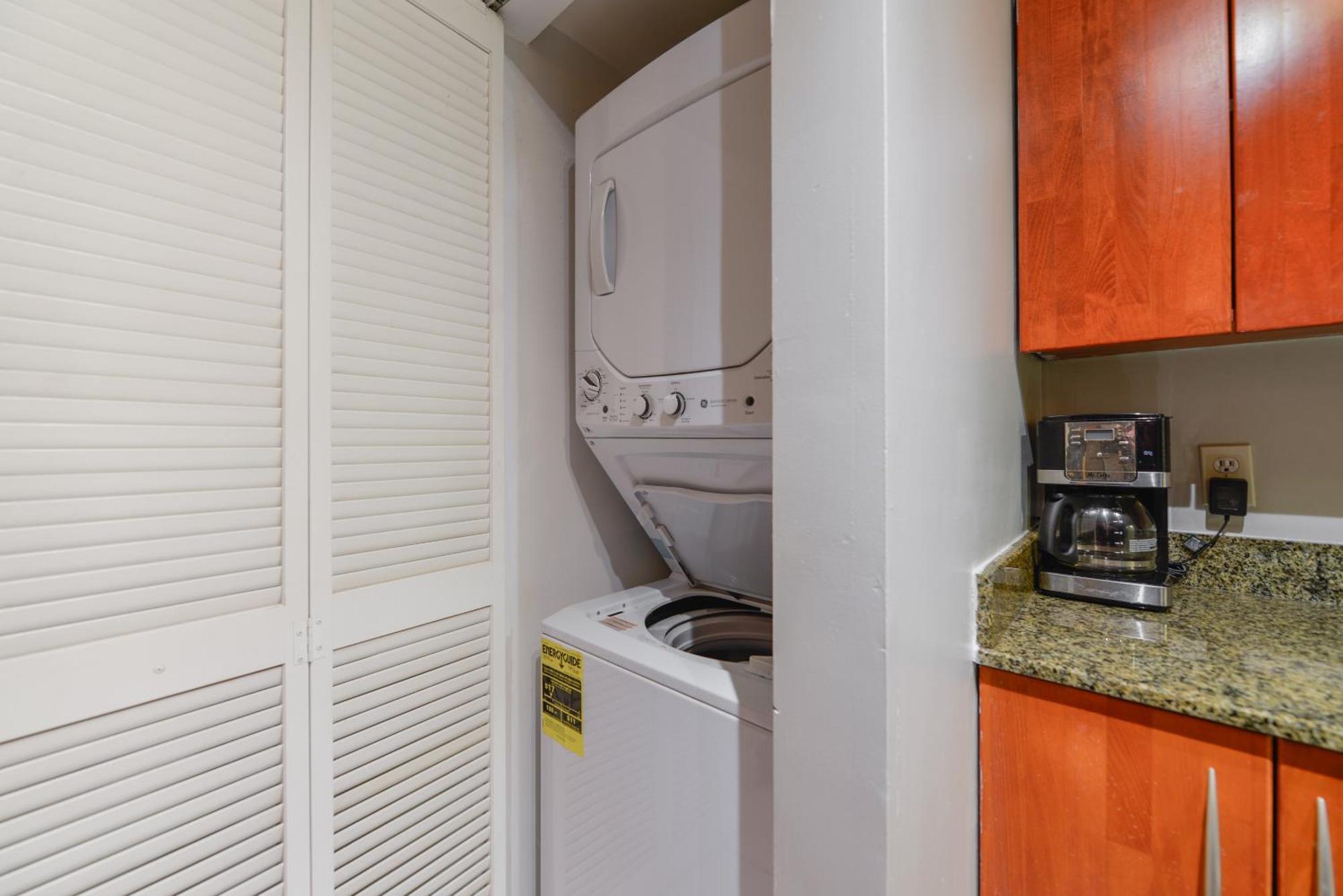Amazing 3 Bedroom Condo At Brickell With Pool ميامي المظهر الخارجي الصورة