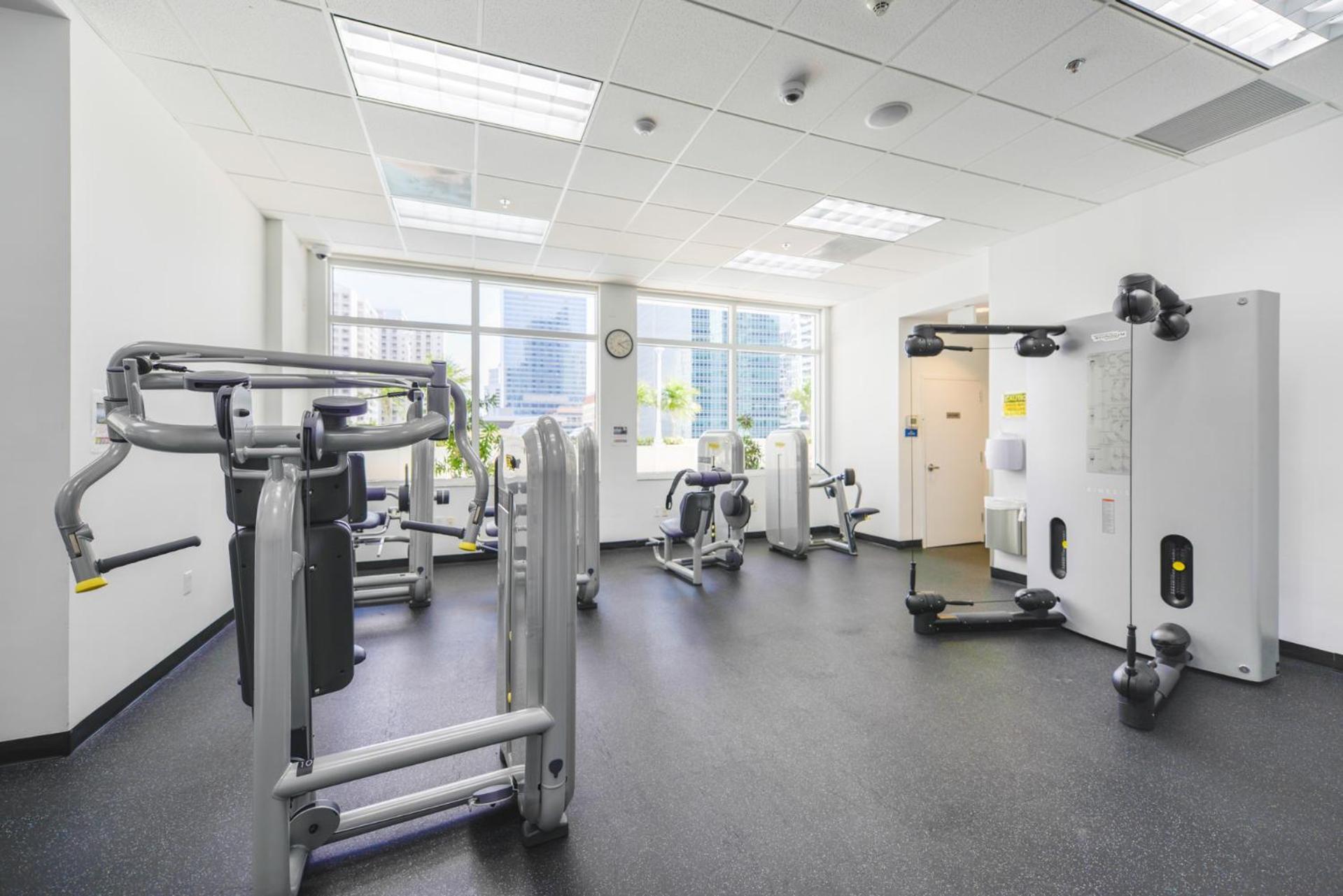 Amazing 3 Bedroom Condo At Brickell With Pool ميامي المظهر الخارجي الصورة
